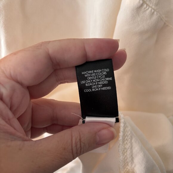 Light Weight Cream Torrid Blouse - Picture 5 of 5